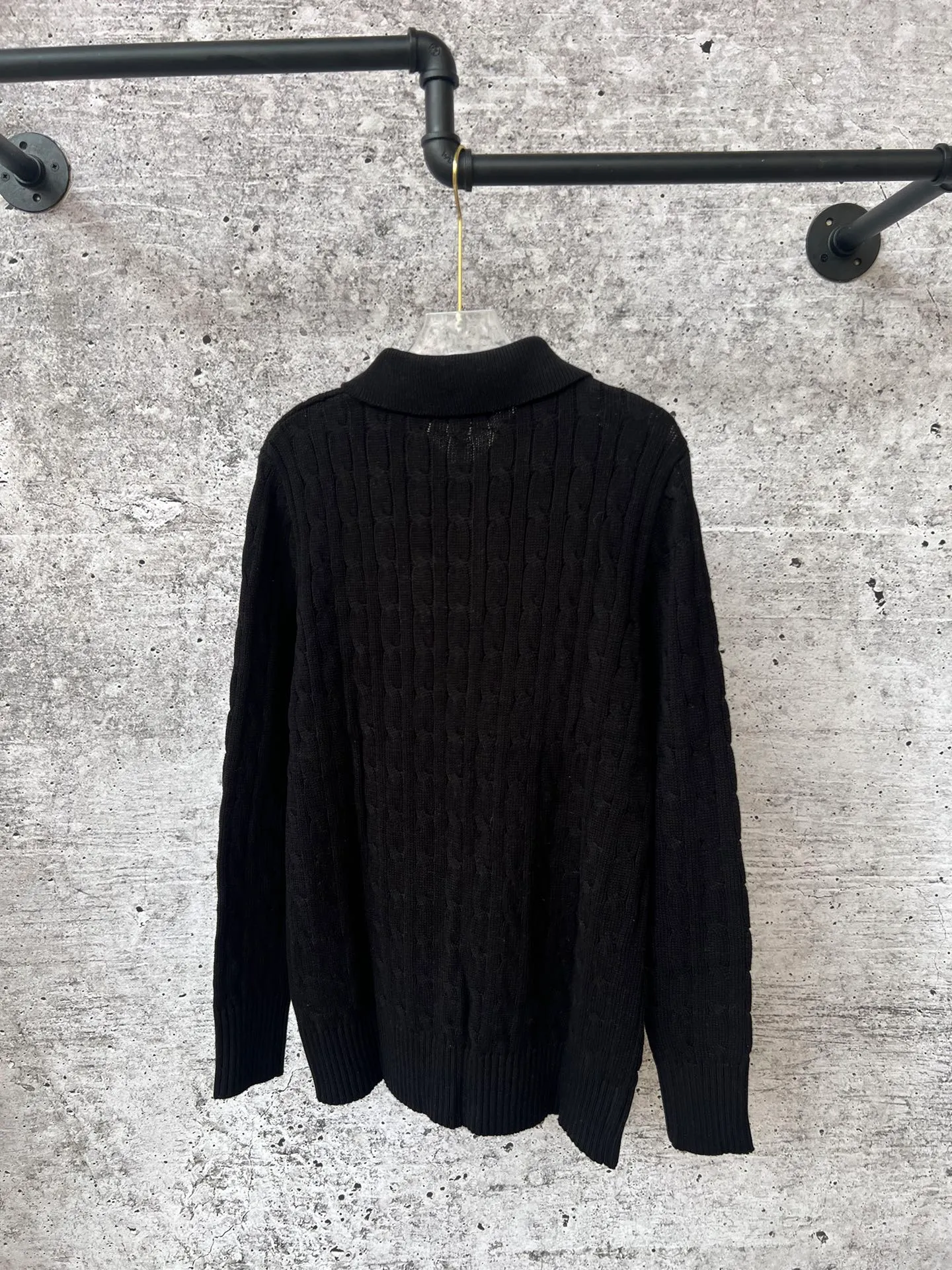 P240 Ralph Lauren fall lapel unisex polo sweater, made of the same pure cotton washed fabric as the original, all craftsmanship details restored to the original, buttoned lapel upper body with a lazy old money style